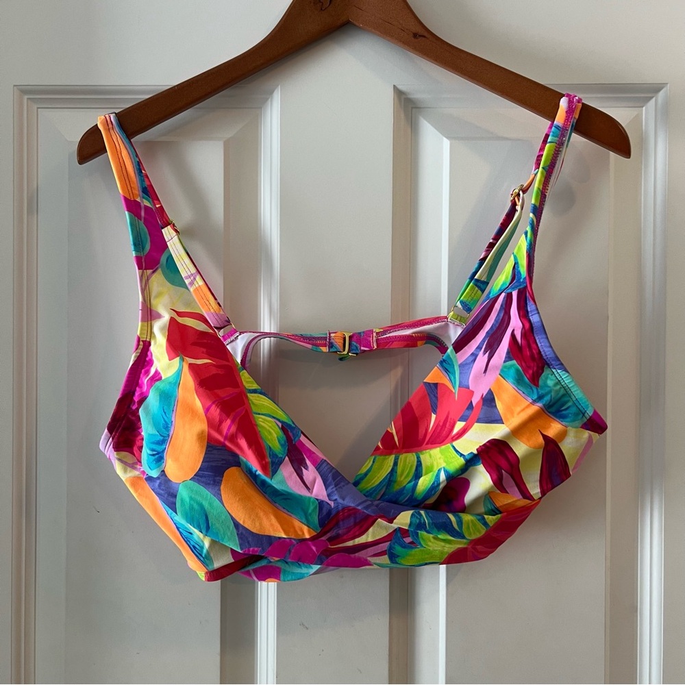 Colorful Tropical Print Bikini Top